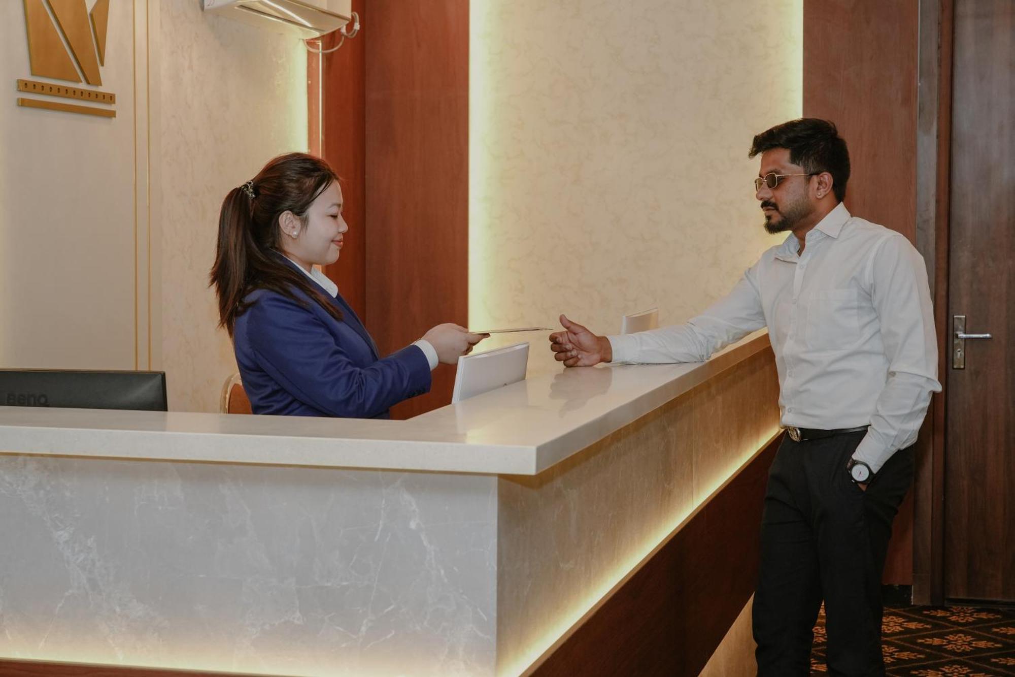 Hotel The King'S Meadows Golhalli Exterior foto